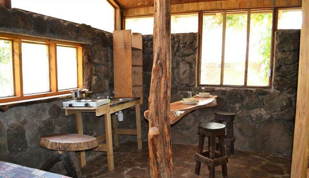 Cabanas Moenga Hanga Roa Exterior foto